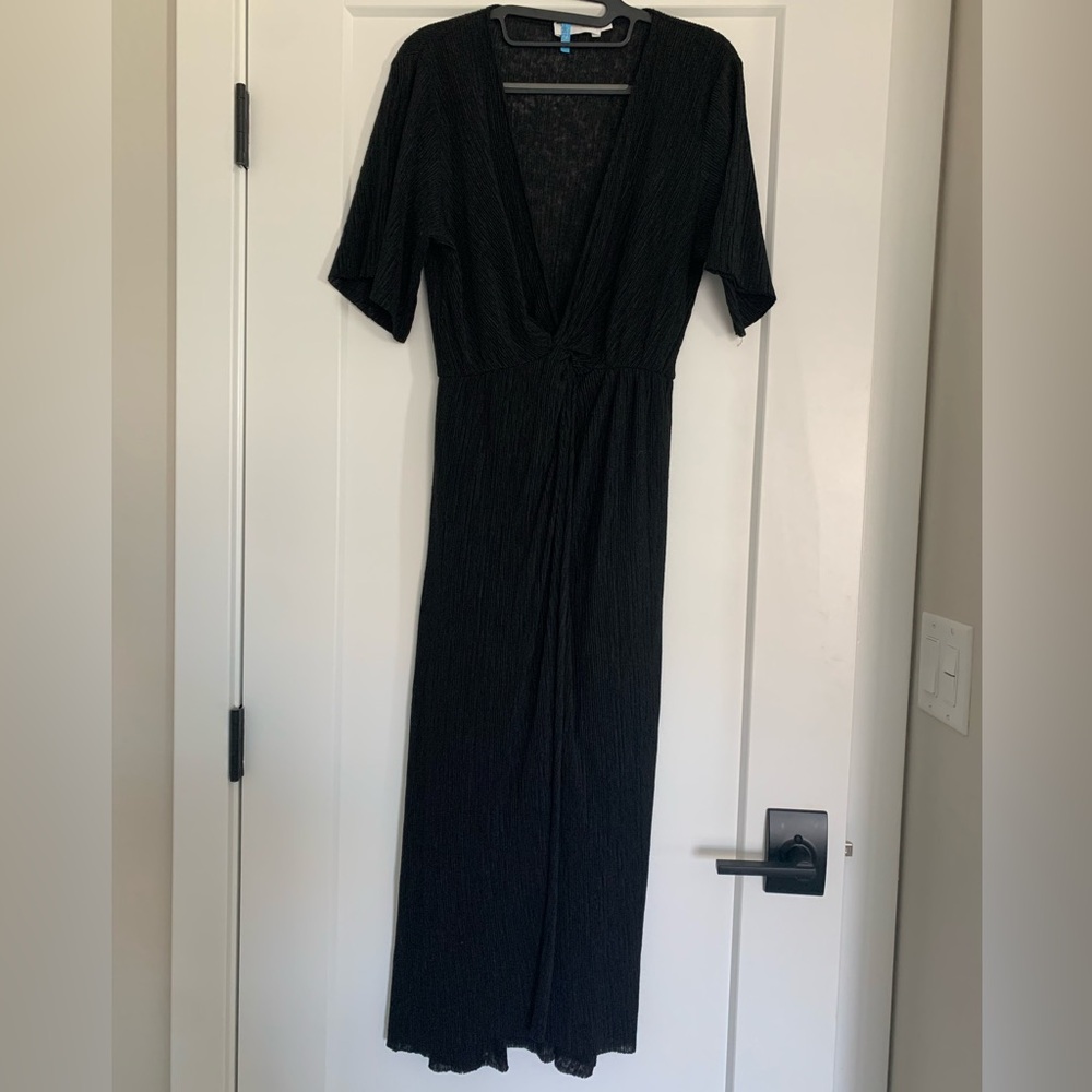 All in favor black pleated dress
